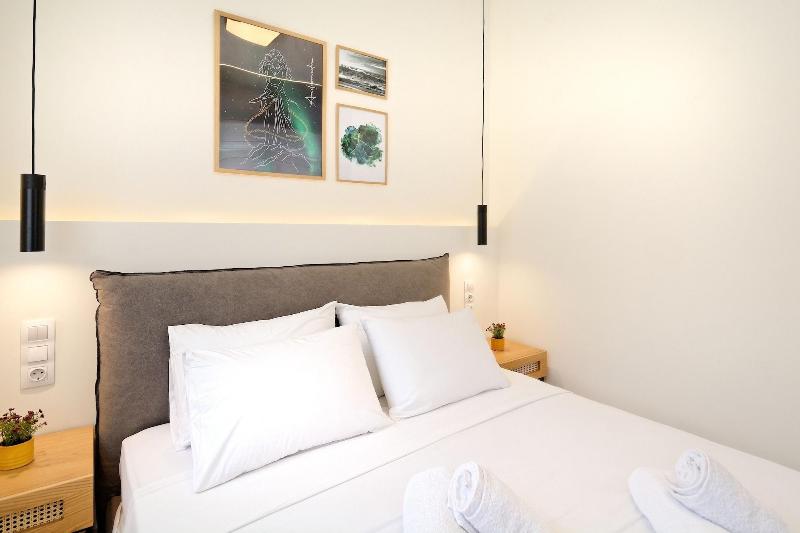 Eos Residence image