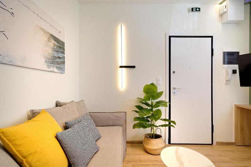 Eos Residence image
