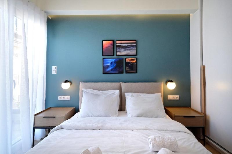 Eos Residence image