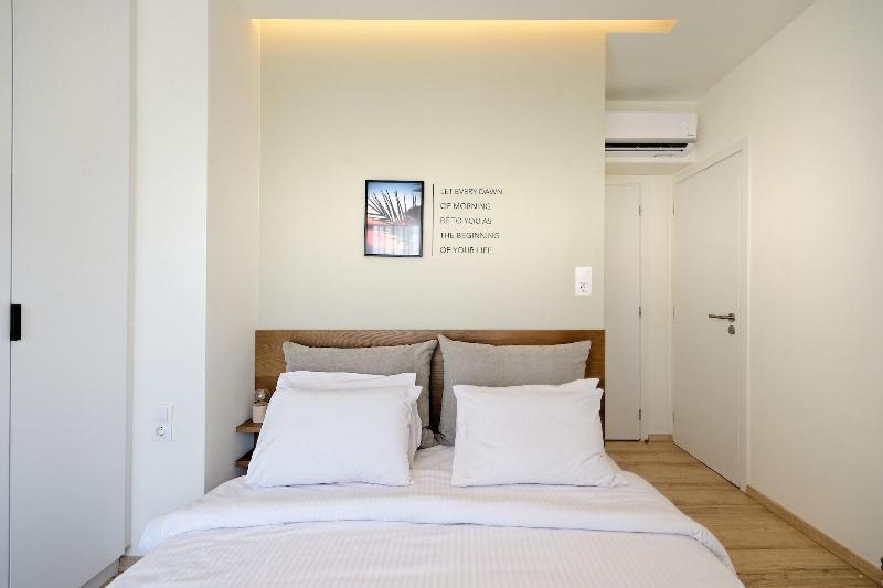Eos Residence image