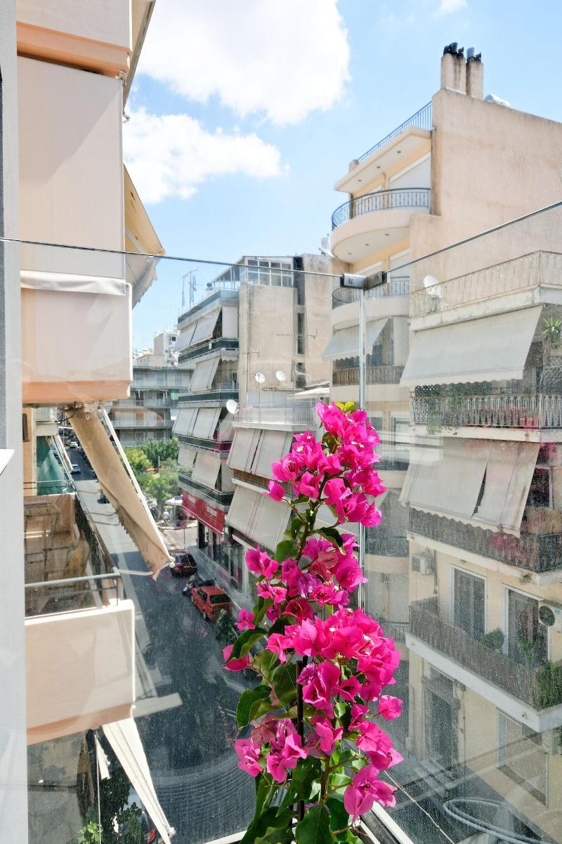 Eos Residence image