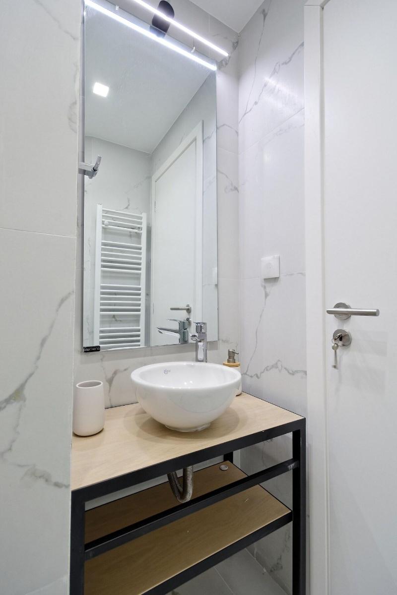 Eos Residence image