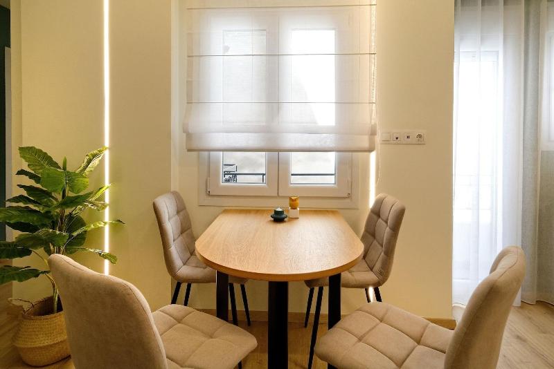 Eos Residence image