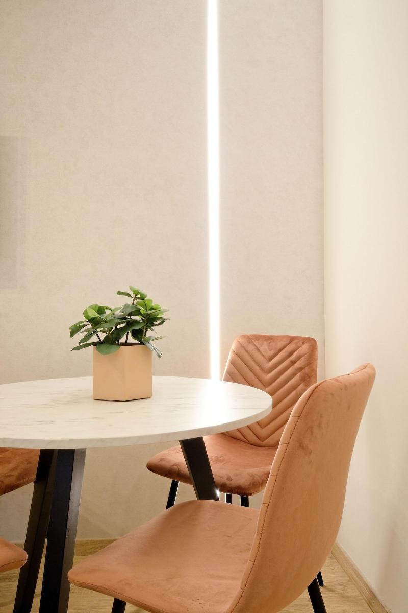 Eos Residence image