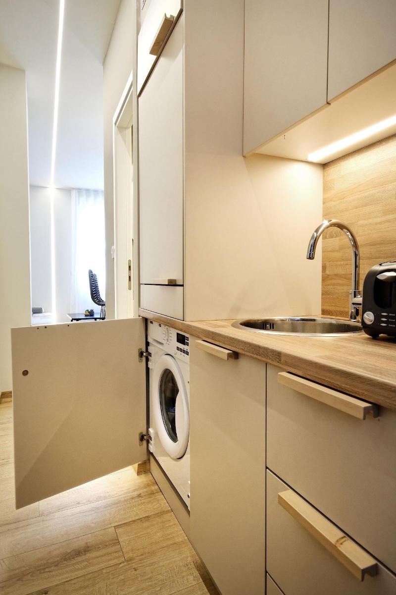 Eos Residence image