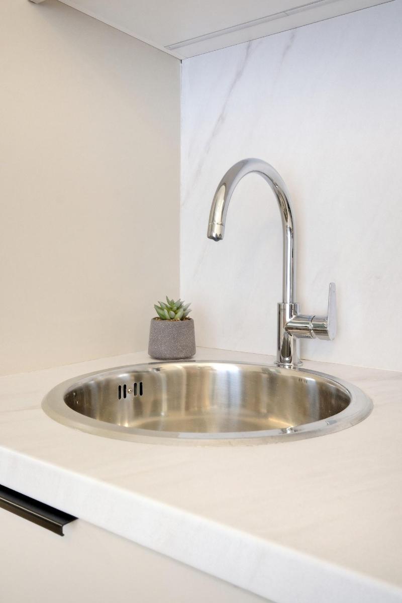 Eos Residence image