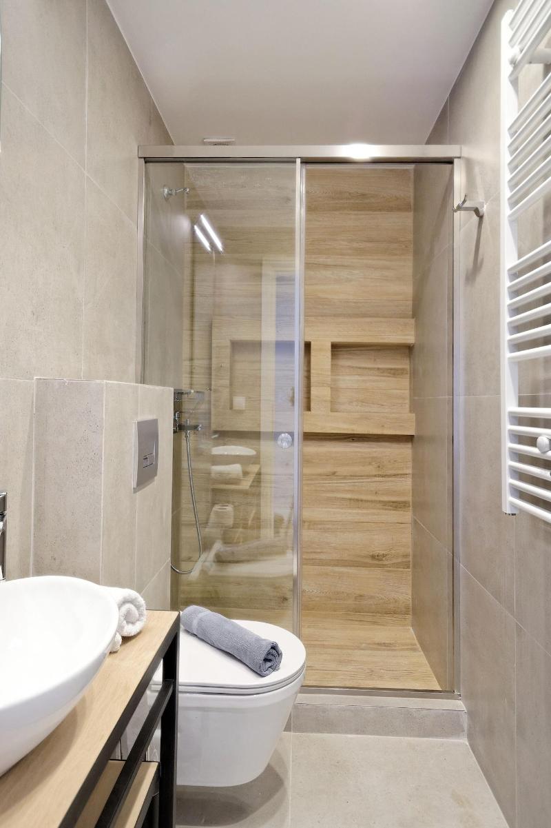 Eos Residence image
