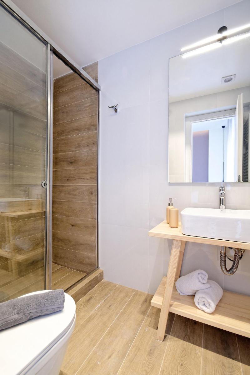Eos Residence image