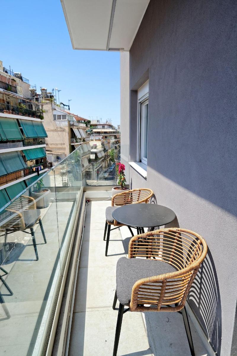 Eos Residence image