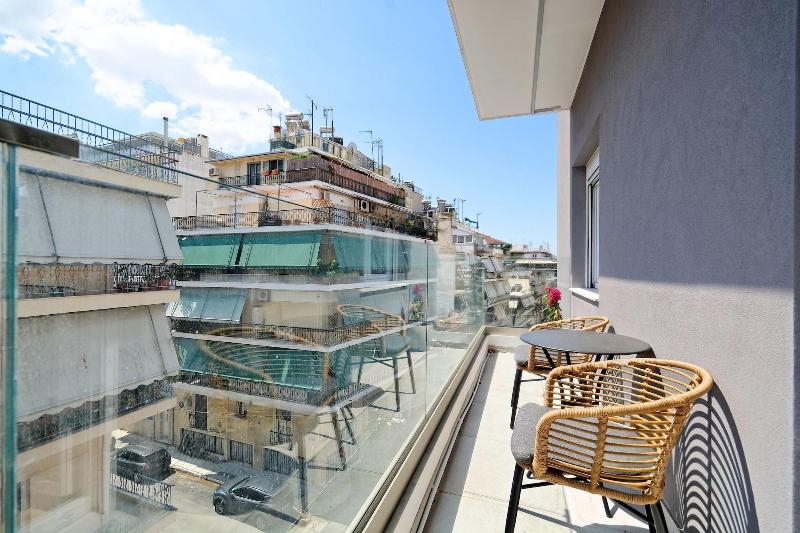 Eos Residence image