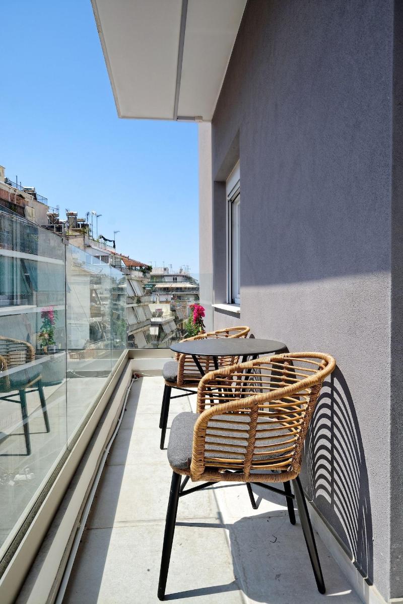 Eos Residence image