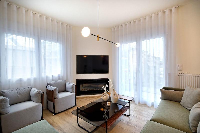 Eos Residence image