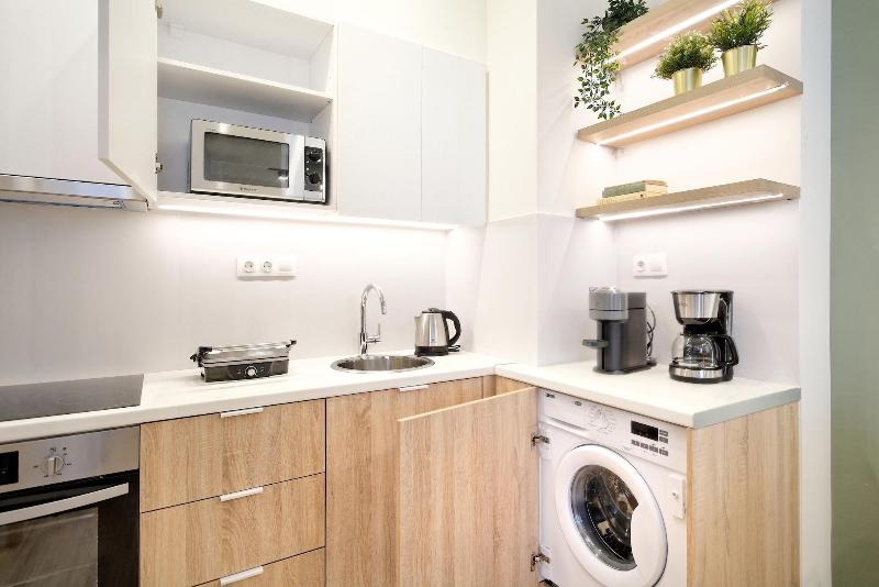 Eos Residence image