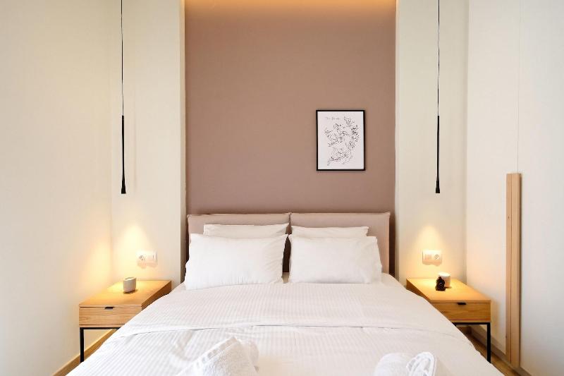 Eos Residence image