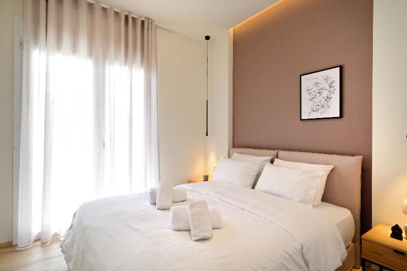 Eos Residence image