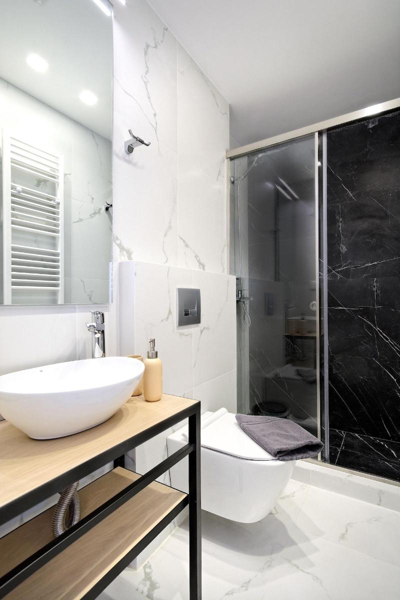 Eos Residence image