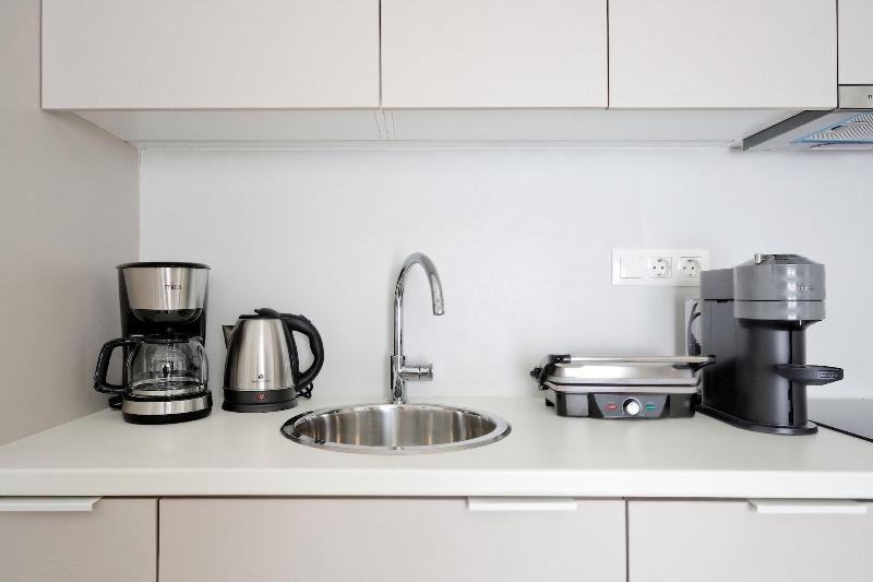 Eos Residence image