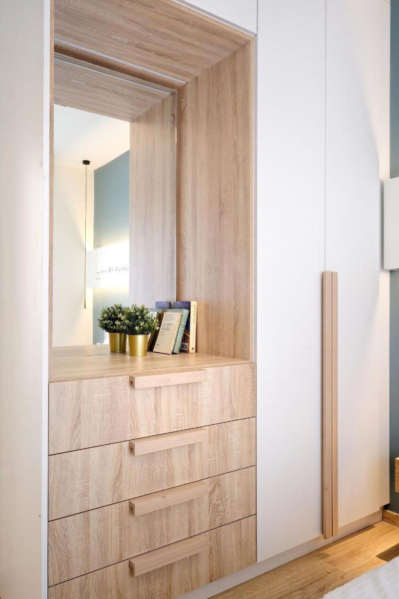 Eos Residence image