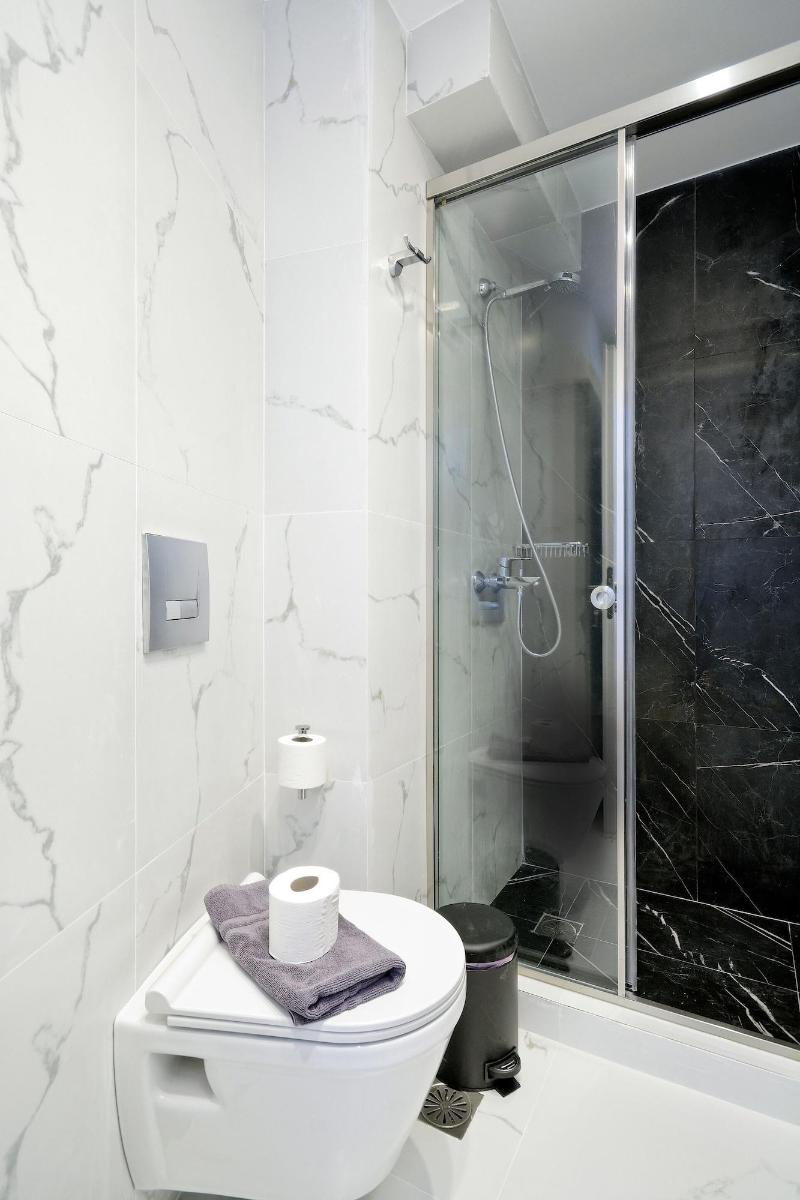 Eos Residence image