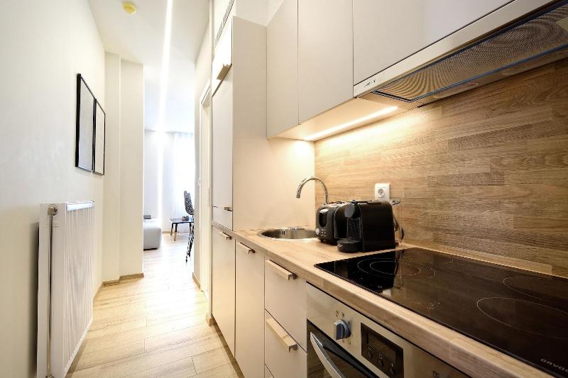 Eos Residence image