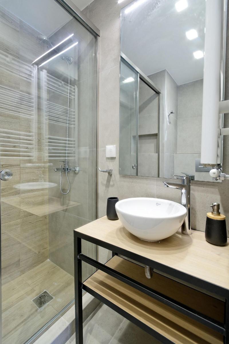 Eos Residence image