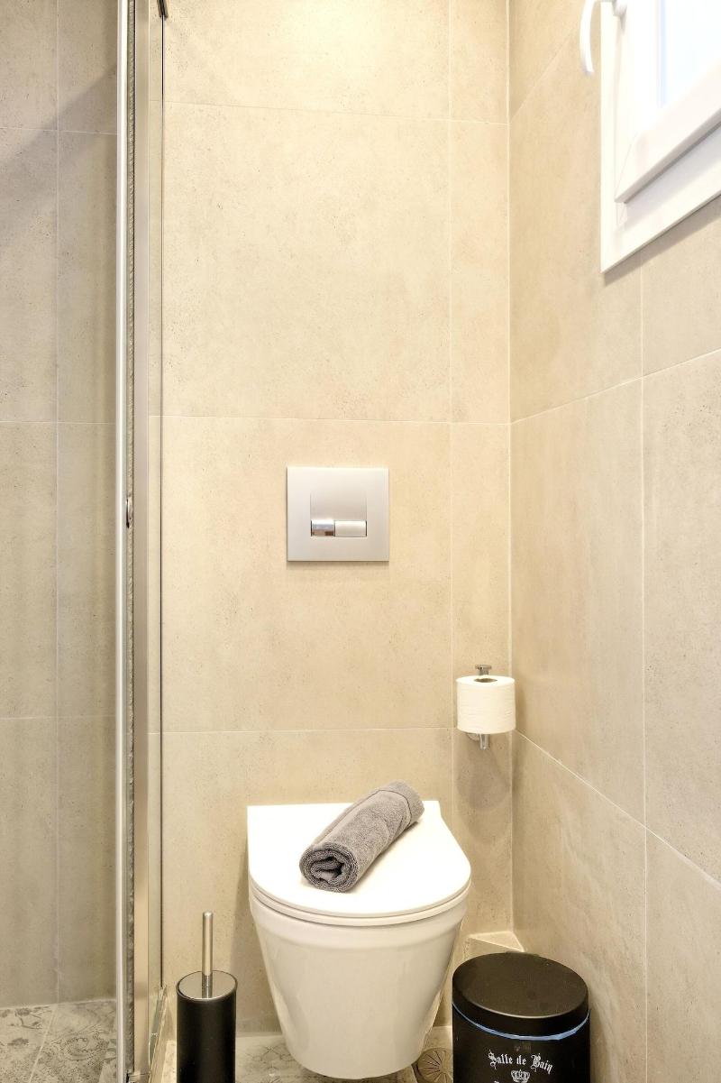 Eos Residence image