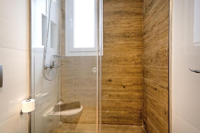 Eos Residence image