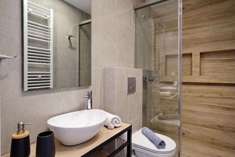 Eos Residence image