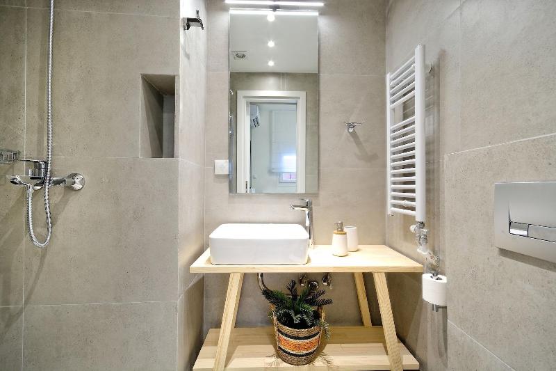 Eos Residence image