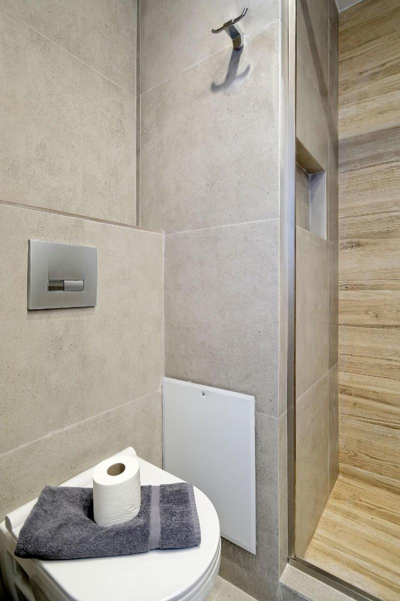 Eos Residence image