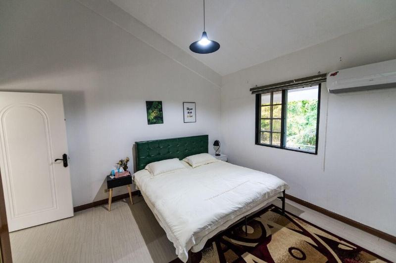 Summer Stay image