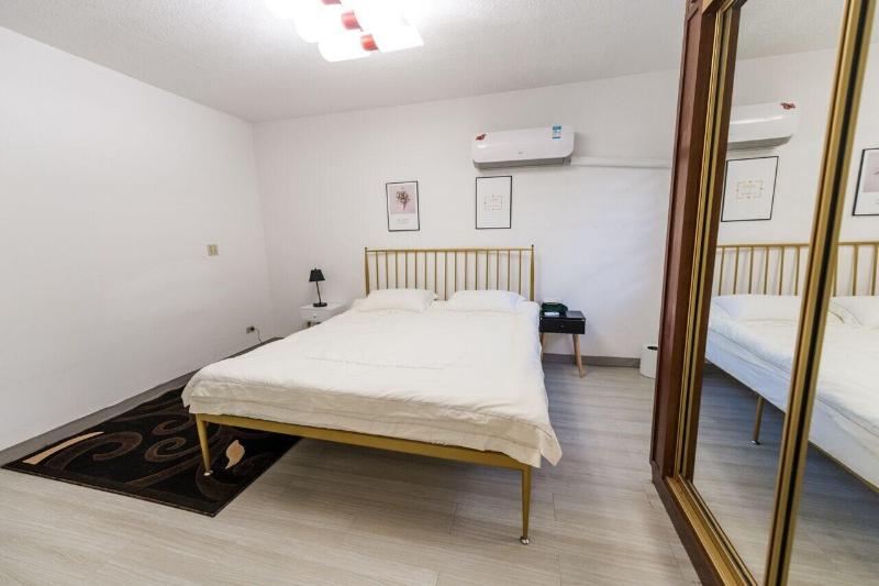 Summer Stay image