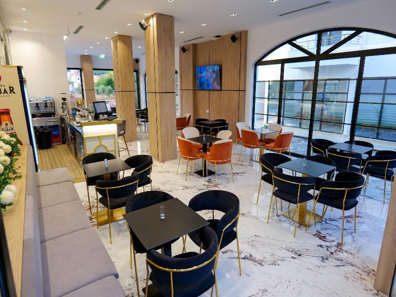 Chimaera Hotel image