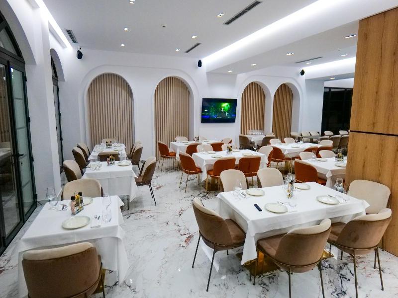 Chimaera Hotel image