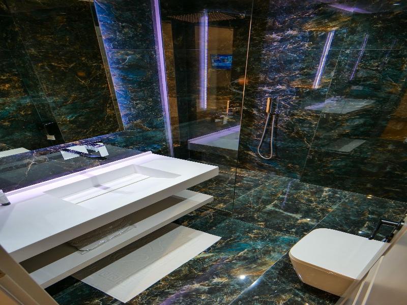 Chimaera Hotel image
