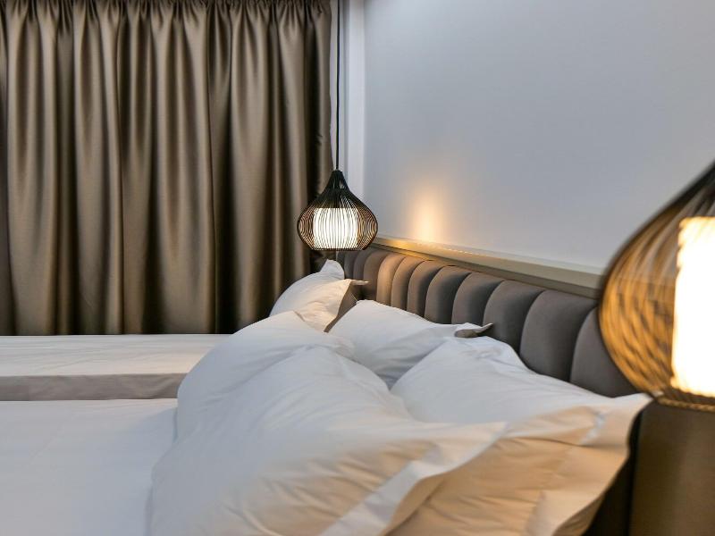 Chimaera Hotel image
