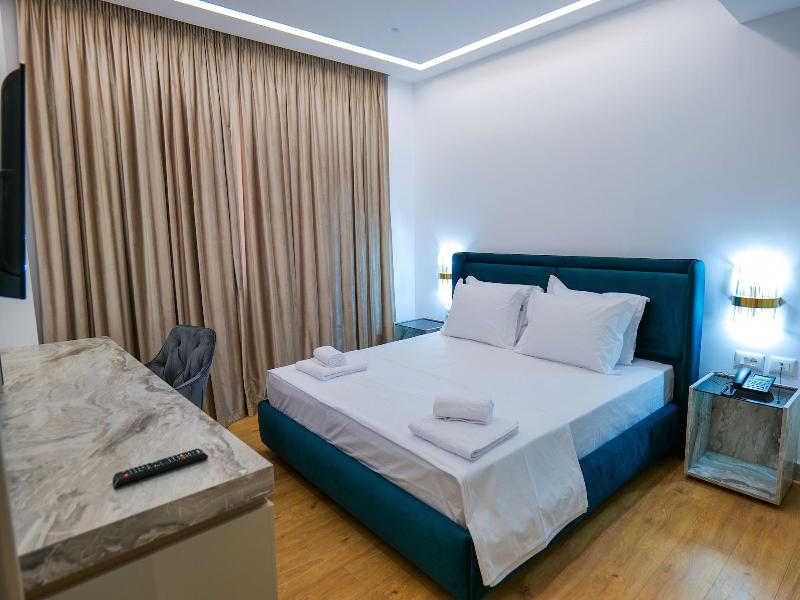 Chimaera Hotel image