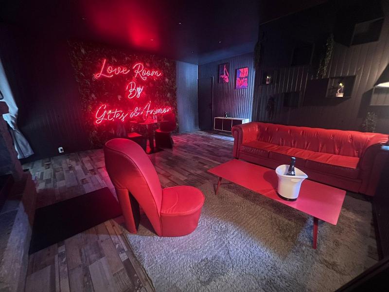 Loveroom By Ga Tes D Armor image