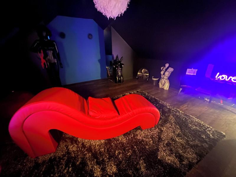 Loveroom By Ga Tes D Armor image
