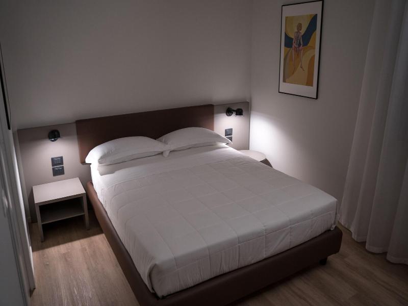 Palazzo Bellocchi Suites Apartments image