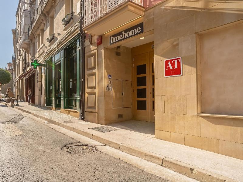 Limehome Haro Calle De La Vega image