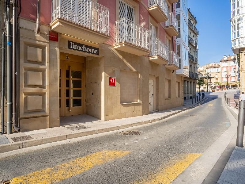 Limehome Haro Calle De La Vega image