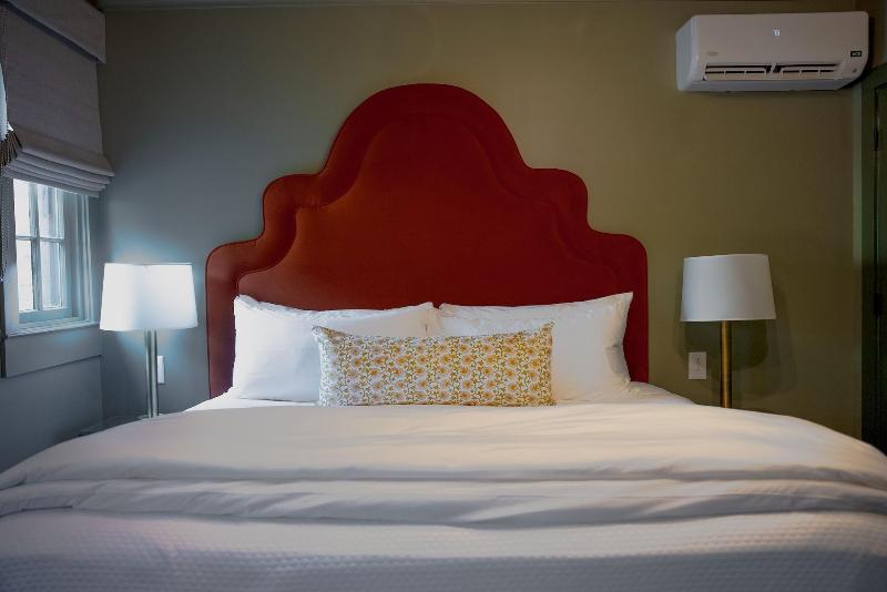 The Woodward Hotel image