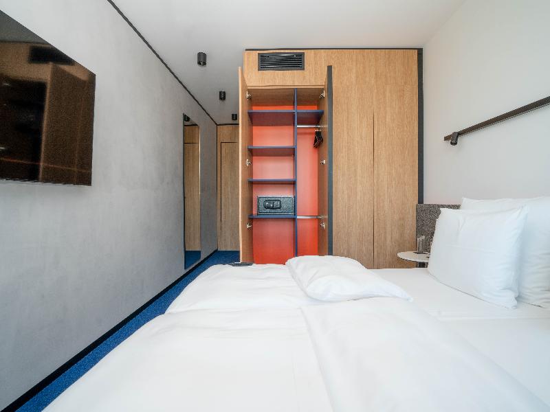 Grefis Hotel image