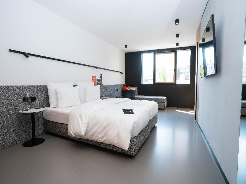 Grefis Hotel image