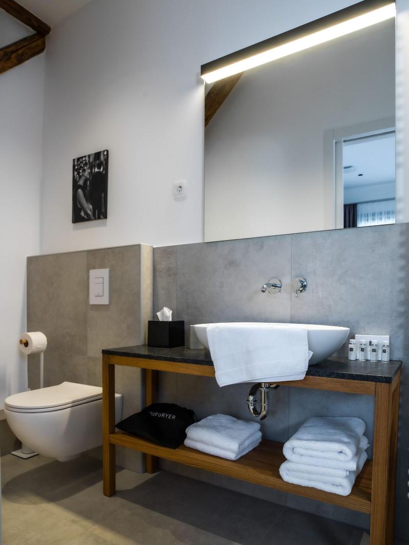 Hotel Belmur image