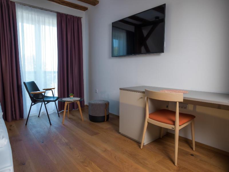 Hotel Belmur image