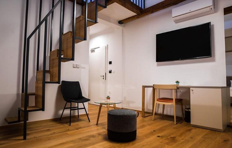 Hotel Belmur image
