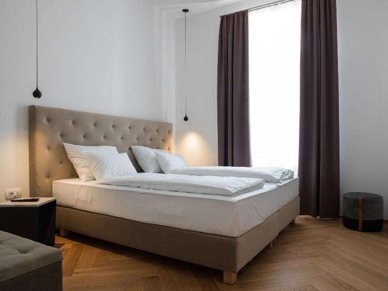 Hotel Belmur image