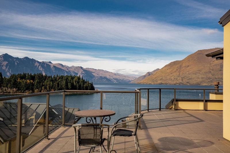Spacious Unit With Views And Balcony image